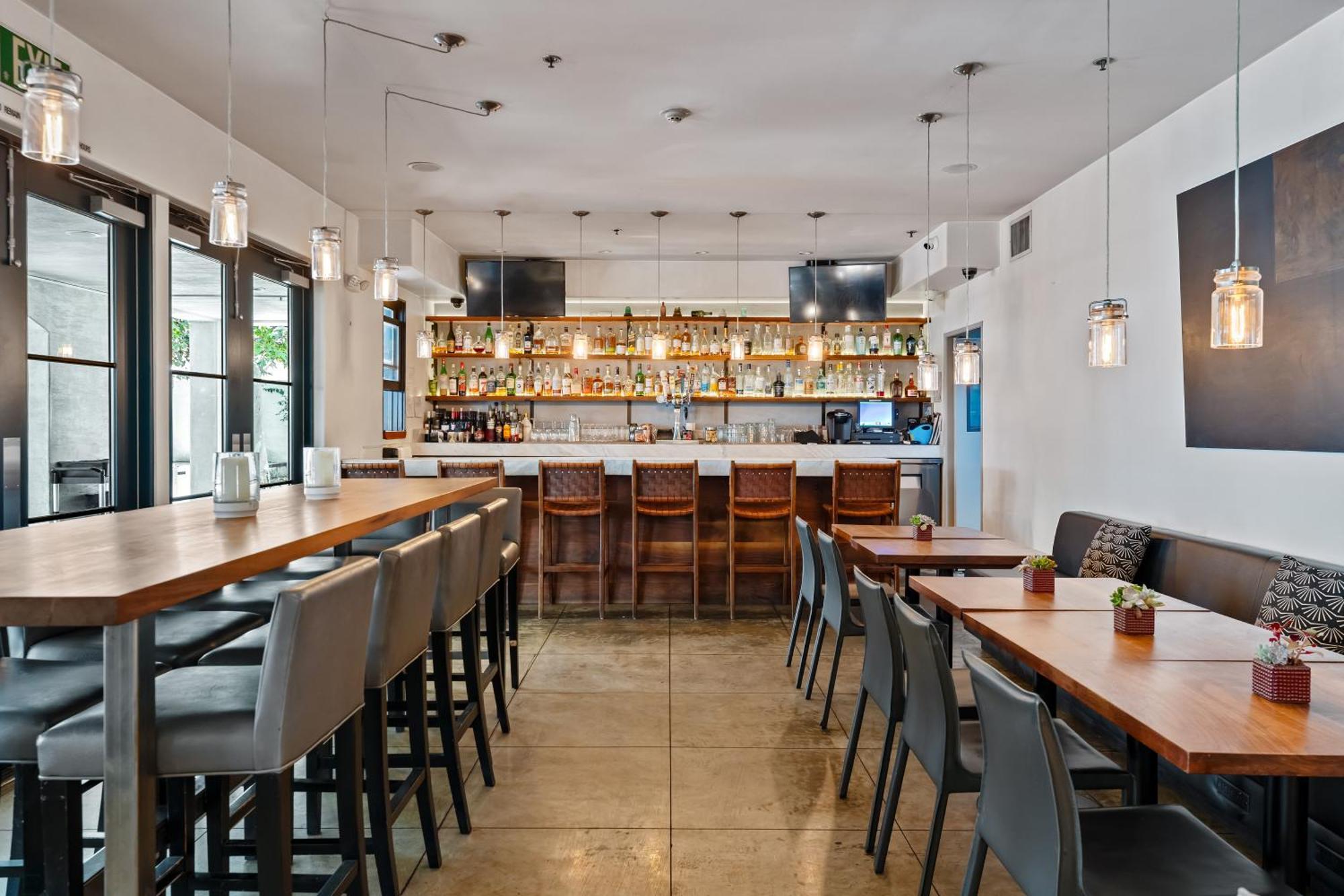 Casa 425 + Lounge, A Four Sisters Hotel 3*
